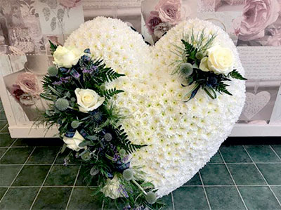 funeral flowers heart