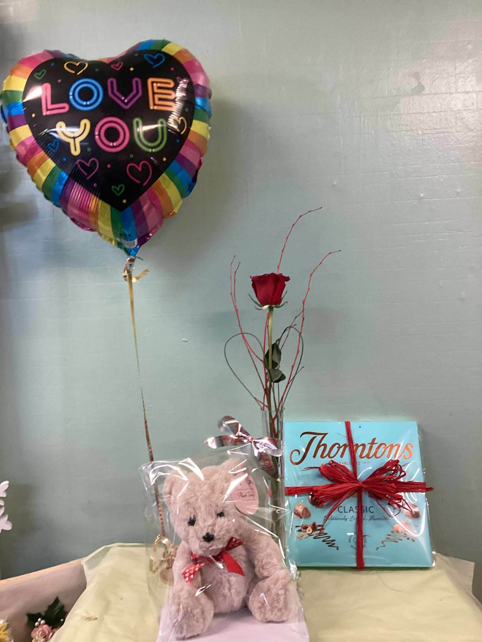 red rose valentine special